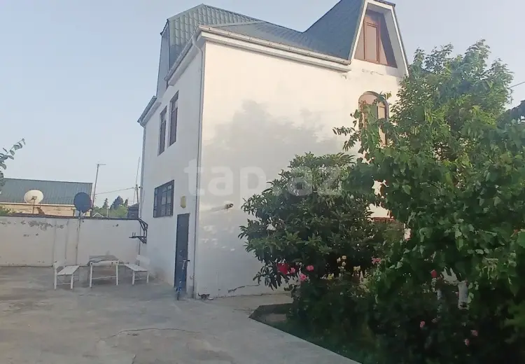 750 AZN - 6 otaqlı mənzil Kirayə (aylıq), Xaçmaz