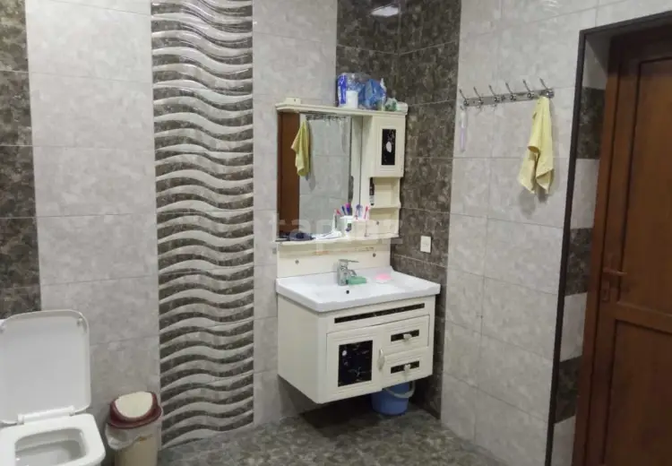 750 AZN - 6 otaqlı mənzil Kirayə (aylıq), Xaçmaz