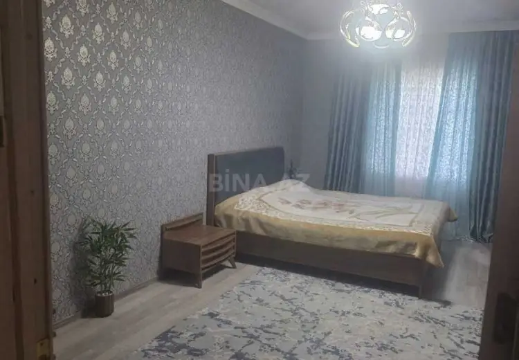 4 otaqlı mənzil Satılır, Quba
