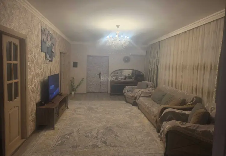 4 otaqlı mənzil Satılır, Quba