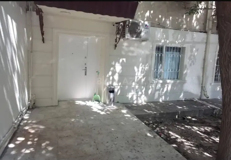 160 m² Obyekt / Ofis Kirayə (aylıq), Səbail, Bakı