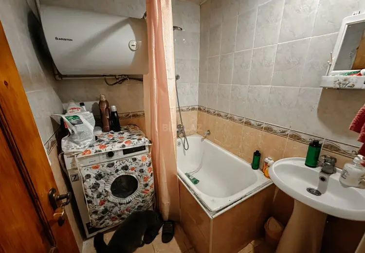 2 otaqlı mənzil Satılır, 5-ci mikrorayon, Nəsimi, Bakı