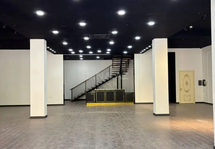 1800 m² Obyekt / Ofis Kirayə (aylıq), Nəsimi, Bakı