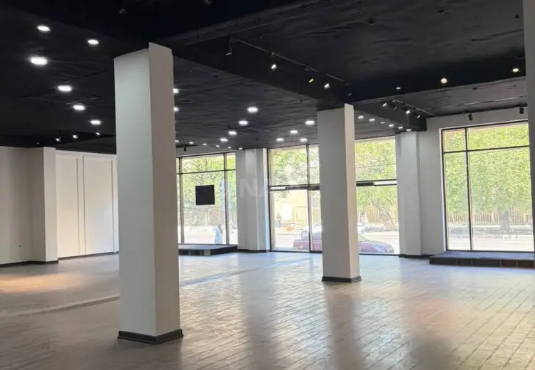 1800 m² Obyekt / Ofis Kirayə (aylıq), Nəsimi, Bakı