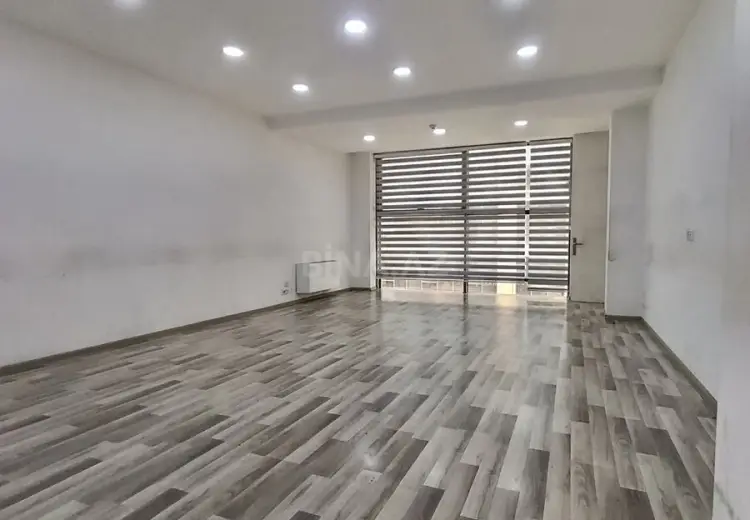 250 m² Obyekt / Ofis Kirayə (aylıq), Nərimanov, Bakı