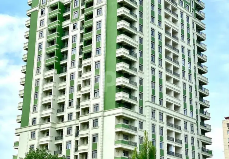 4 otaqlı mənzil , Bakı