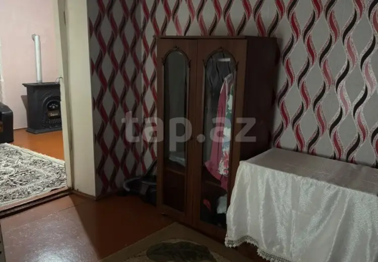 5 otaqlı mənzil , Xudat