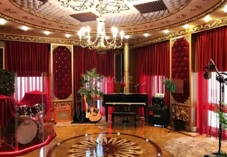 280 m² Obyekt / Ofis Kirayə (aylıq), Səbail, Bakı
