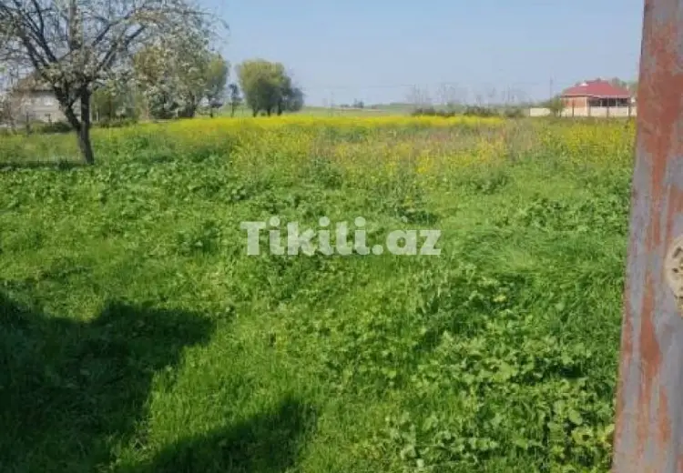 5 otaqlı mənzil Satılır,