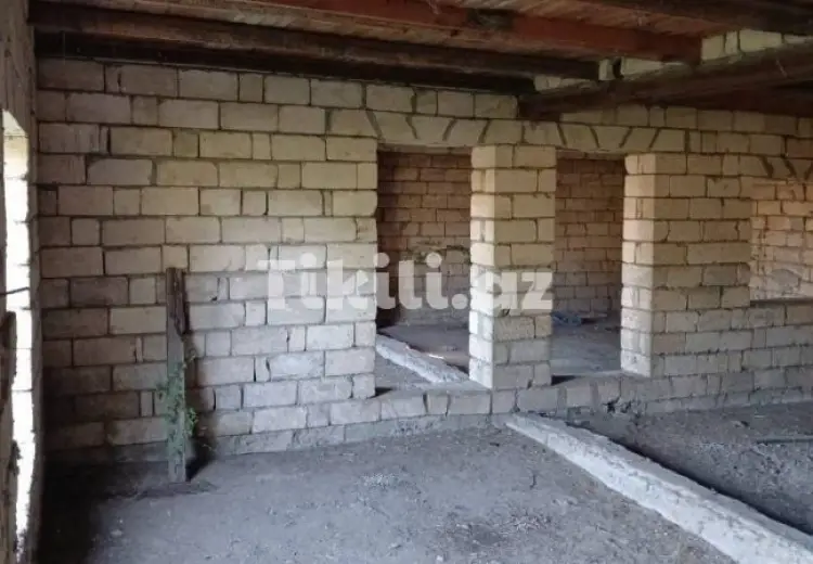 5 otaqlı mənzil Satılır,