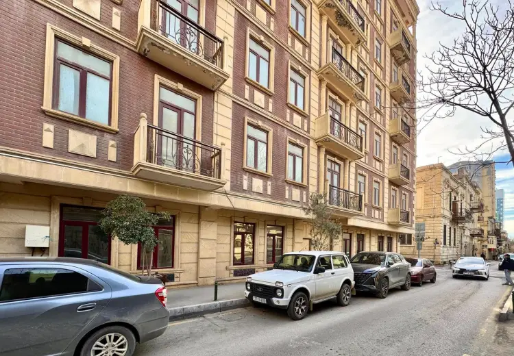 2000 m² Obyekt / Ofis Satılır, Nəsimi, Bakı