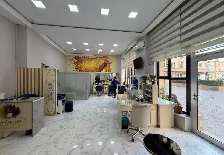 58 m² Obyekt / Ofis Satılır, Nərimanov, Bakı