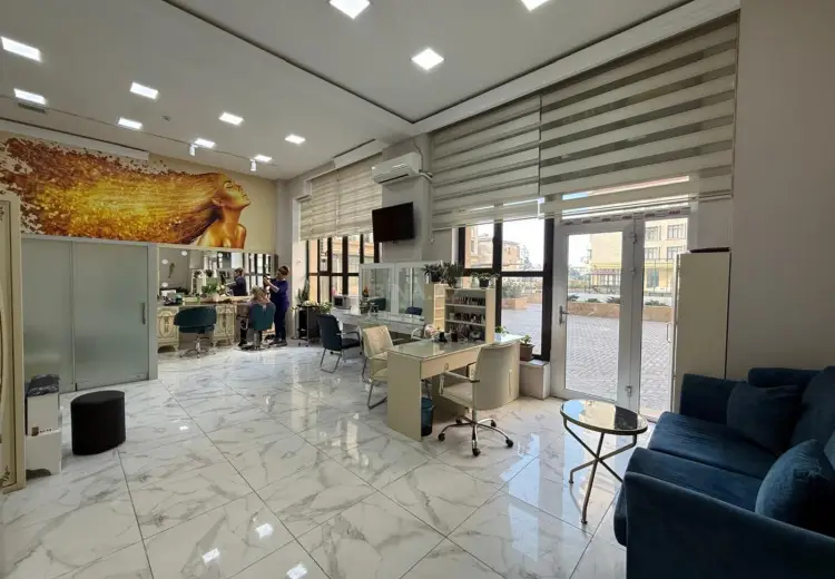 58 m² Obyekt / Ofis Satılır, Nərimanov, Bakı