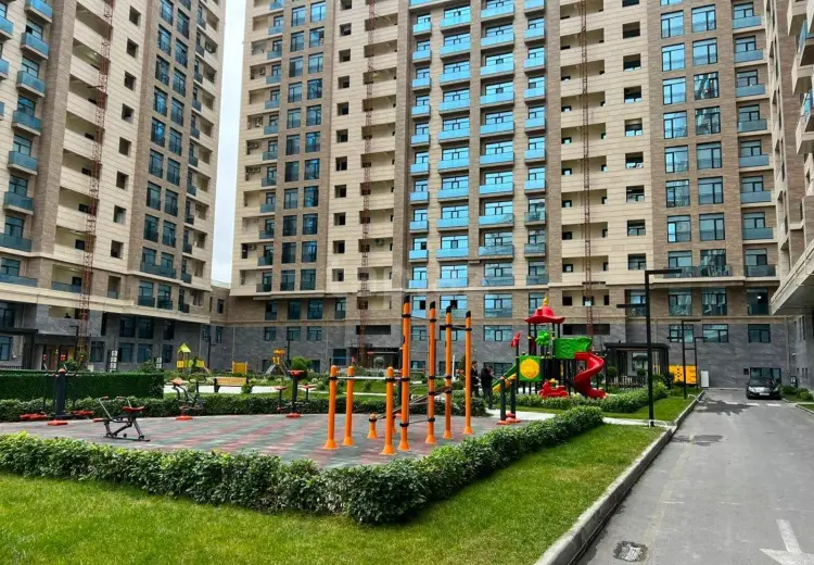 3 otaqlı mənzil , Bakı