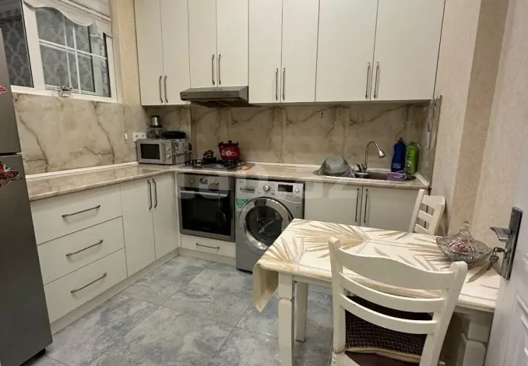 3 otaqlı mənzil , Xırdalan