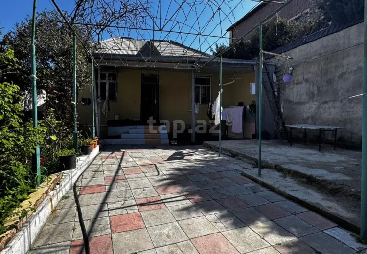 4 otaqlı mənzil , Bakı