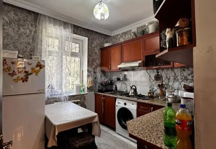 4 otaqlı mənzil , Bakı