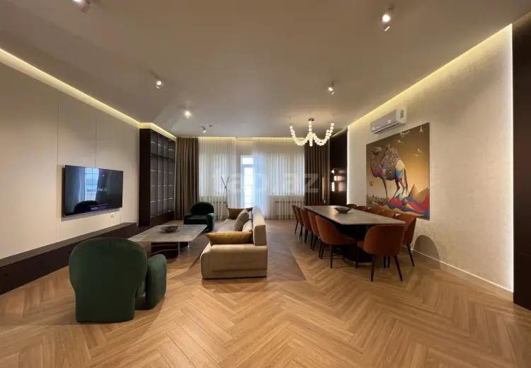 6 otaqlı mənzil , Bakı