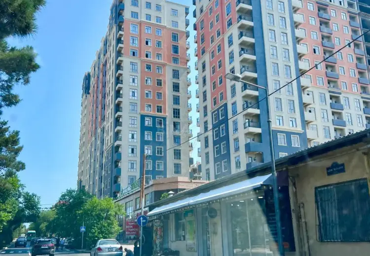 3 otaqlı mənzil Satılır, Abşeron