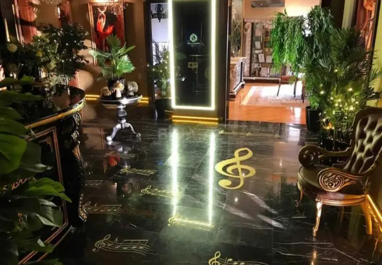 280 m² Obyekt / Ofis Kirayə (aylıq), Səbail, Bakı