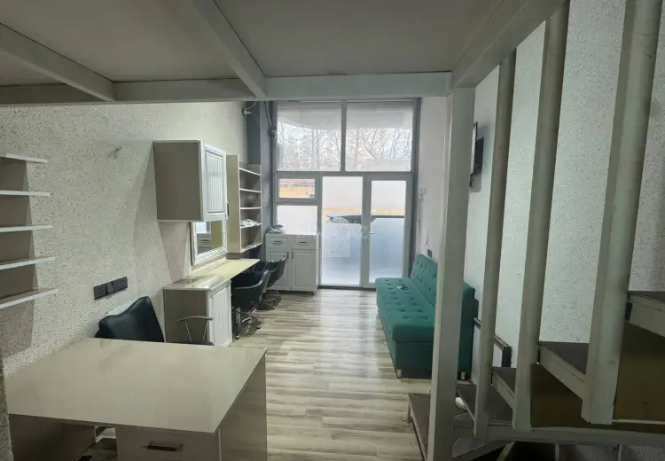 40 m² Obyekt / Ofis Satılır, Yasamal, Bakı