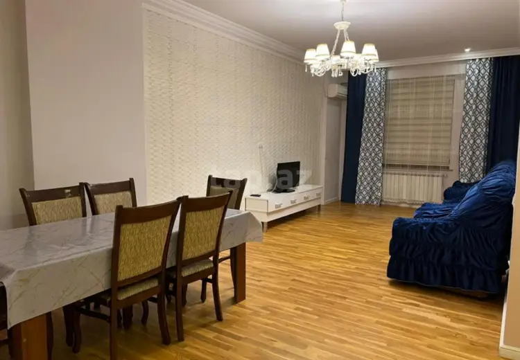 3 otaqlı mənzil , Bakı