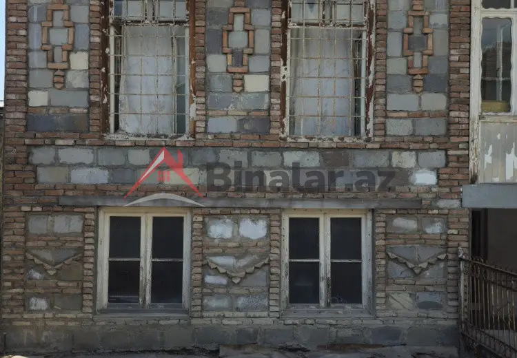 4 otaqlı mənzil Satılır, Şəki