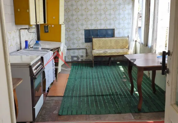 4 otaqlı mənzil Satılır, Şəki