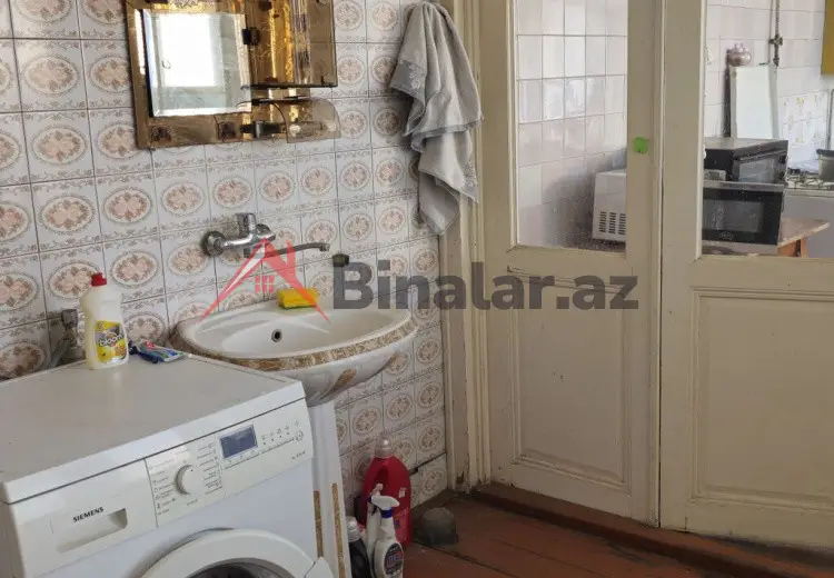 4 otaqlı mənzil Satılır, Şəki