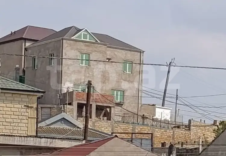 4 otaqlı mənzil , Bakı