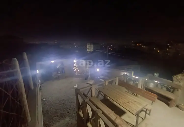 4 otaqlı mənzil , Bakı