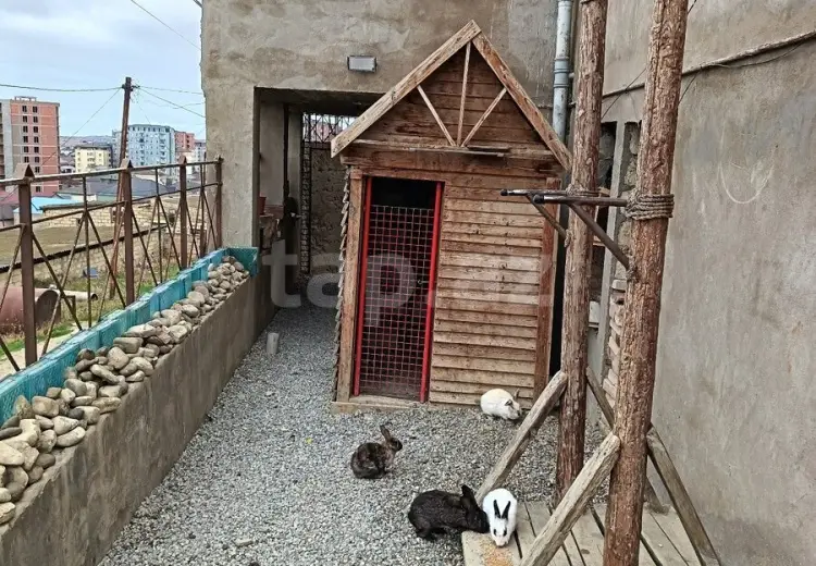 4 otaqlı mənzil , Bakı