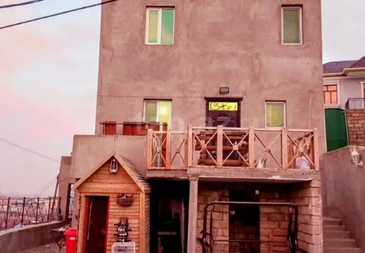 4 otaqlı mənzil , Bakı
