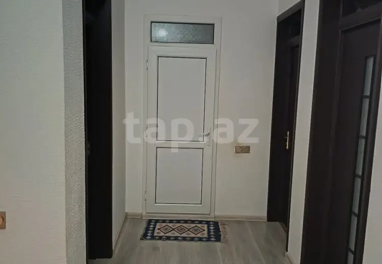 4 otaqlı mənzil , Bakı