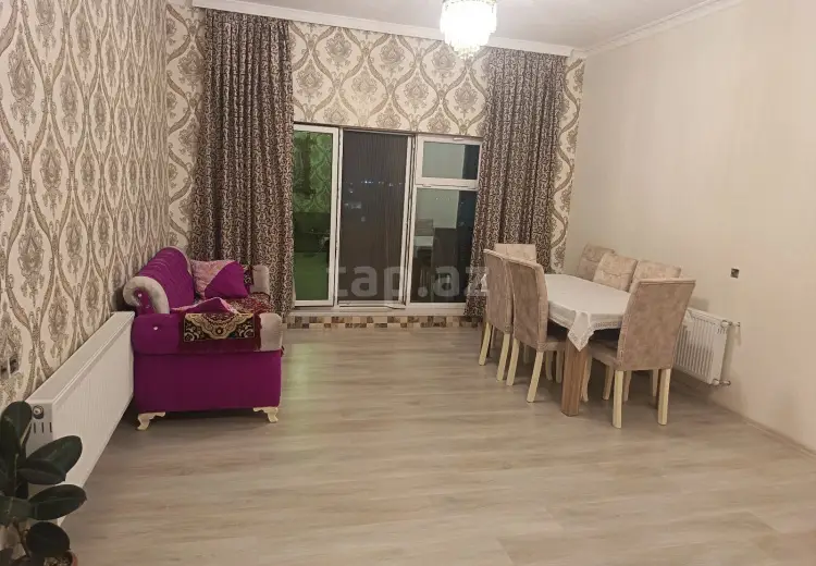 4 otaqlı mənzil , Bakı