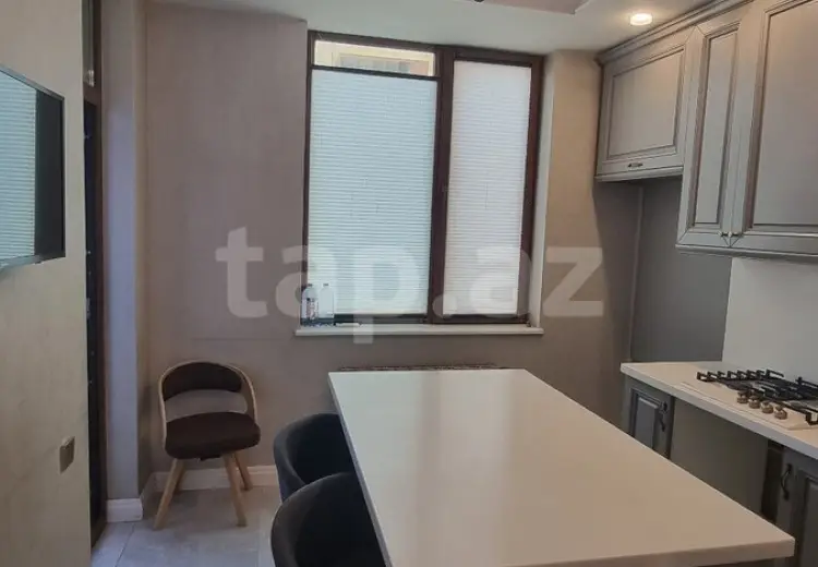 3 otaqlı mənzil , Xırdalan