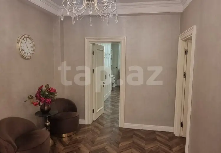 3 otaqlı mənzil , Xırdalan
