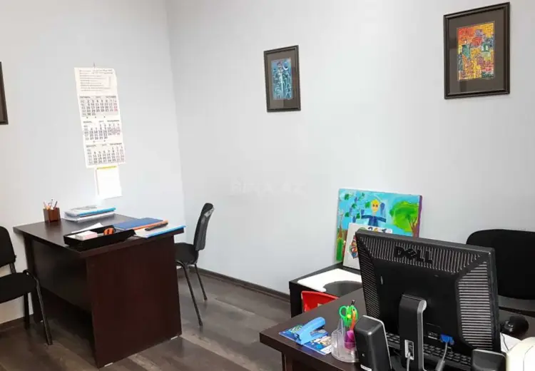 300 m² Obyekt / Ofis Satılır, Yasamal, Bakı