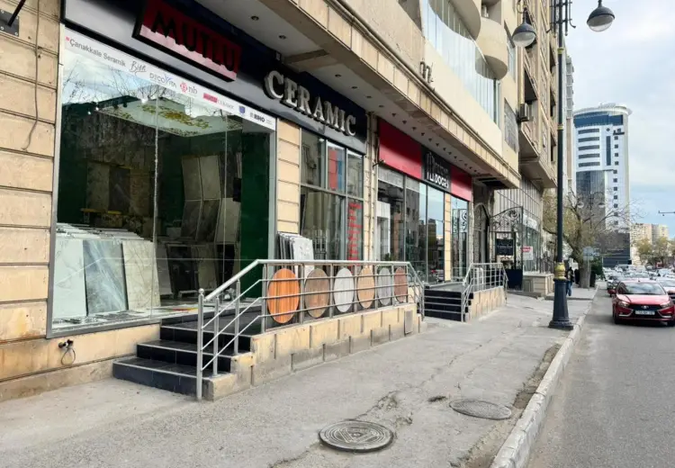 134 m² Obyekt / Ofis Satılır, Nərimanov, Bakı
