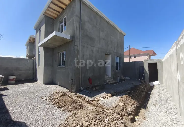 4 otaqlı mənzil , Gəncə