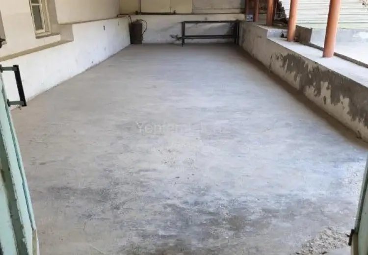 4 otaqlı mənzil Satılır, Şəki