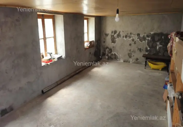 4 otaqlı mənzil Satılır, Şəki