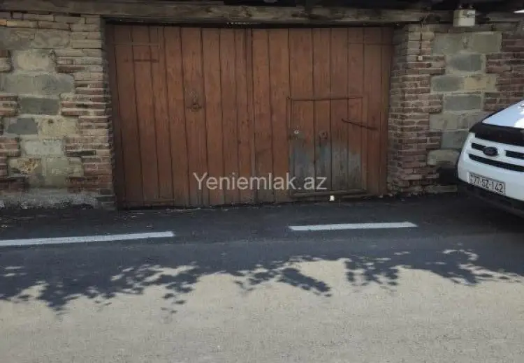 4 otaqlı mənzil Satılır, Şəki