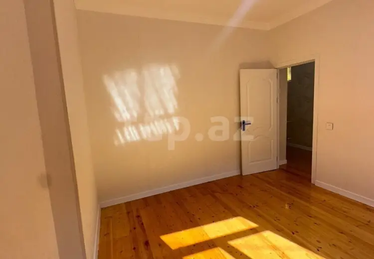 4 otaqlı mənzil , Bayıl qəs., Səbail, Bakı