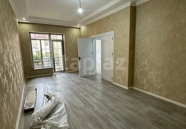 4 otaqlı mənzil , Xırdalan