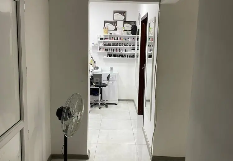 82 m² Obyekt / Ofis Satılır, Şirvan