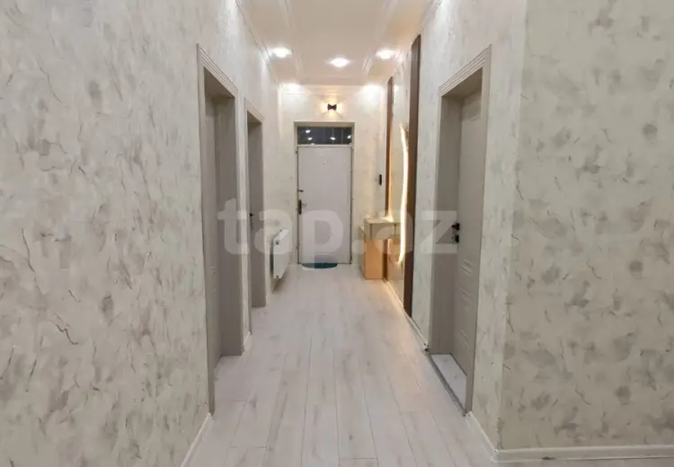 4 otaqlı mənzil , Bakı