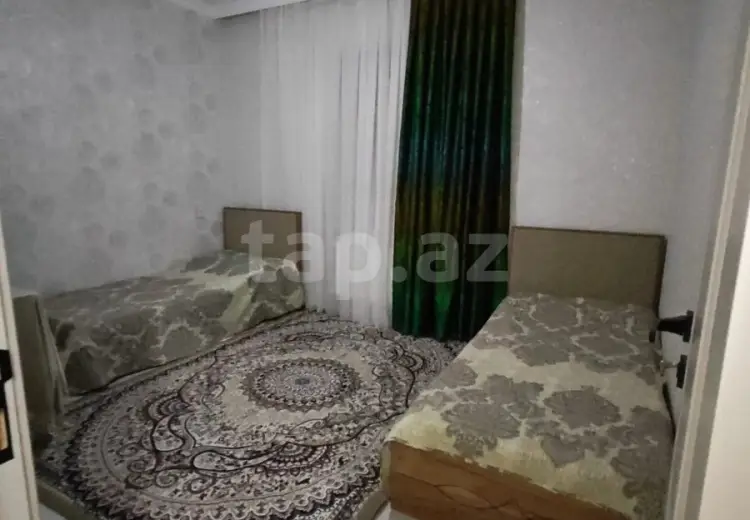 4 otaqlı mənzil , Bakı