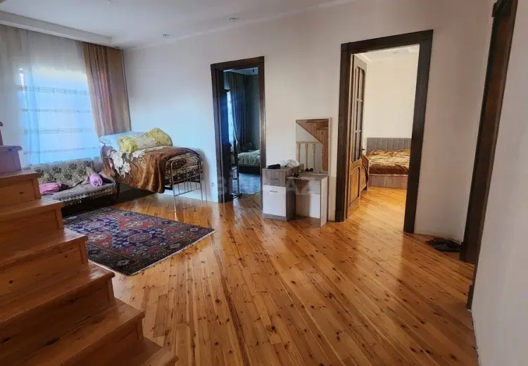 6 otaqlı mənzil Satılır, Gəncə