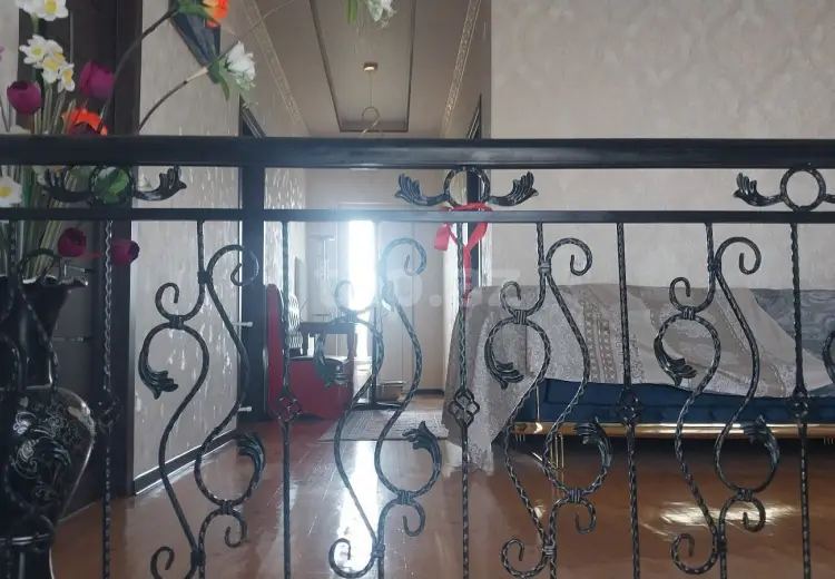 5 otaqlı mənzil , Şəki